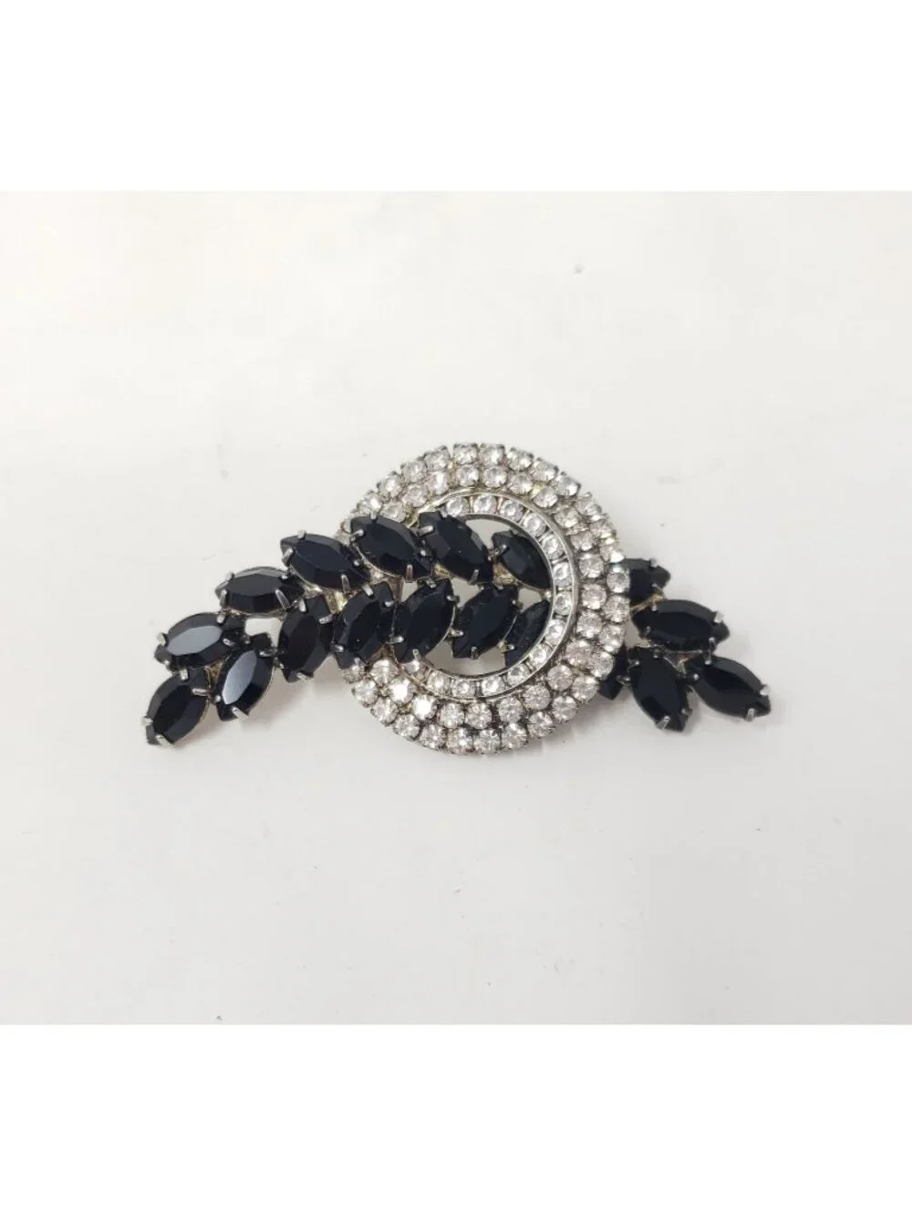 Vintage Clear Black Rhinestone Wreath Leaf Spray Brooch Pin